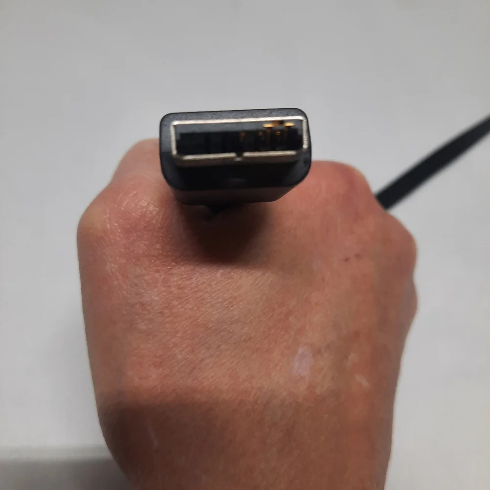 Sony Playstation OEM cable tested